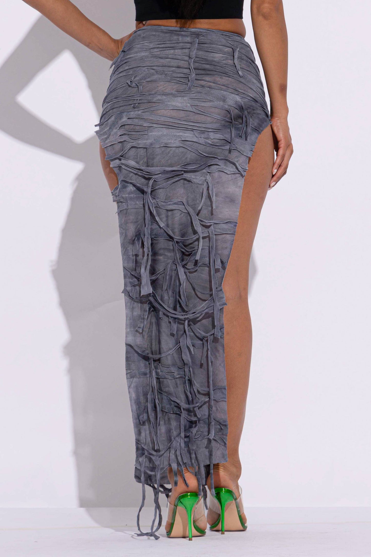 Thigh slit maxi skirt