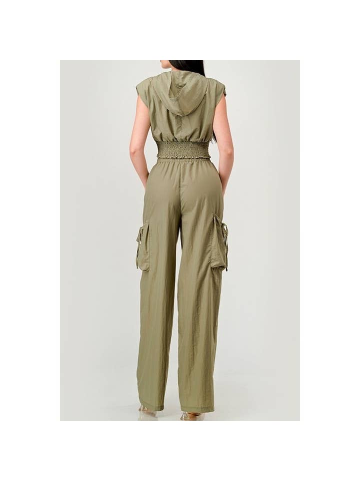 Cropped hooded jacket and pants set