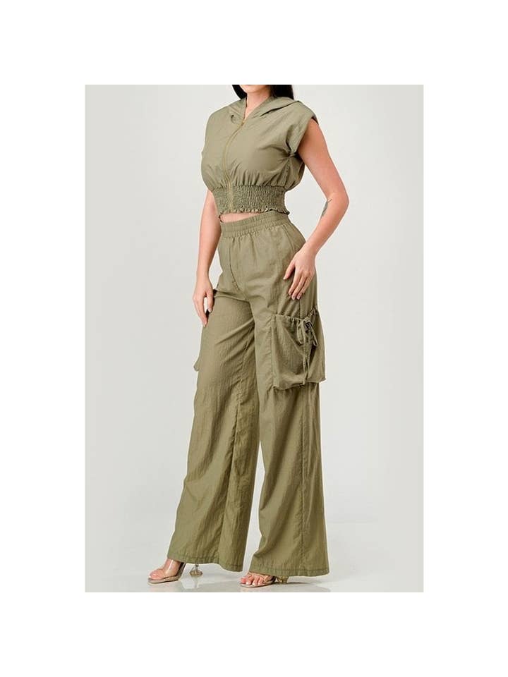 Cropped hooded jacket and pants set